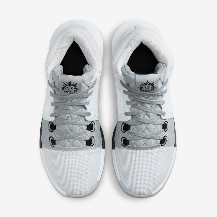 Nike Three-Quarter High Lebron Witness Viii