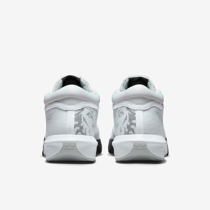 Nike Three-Quarter High Lebron Witness Viii